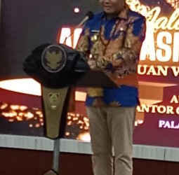 Gelaran API Pewarna Berlangsung Meriah