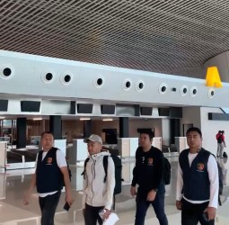 1 orang lagi tersangka korupsi pemeliharaan jalan nani wartabone diamankan penyidik di makasar